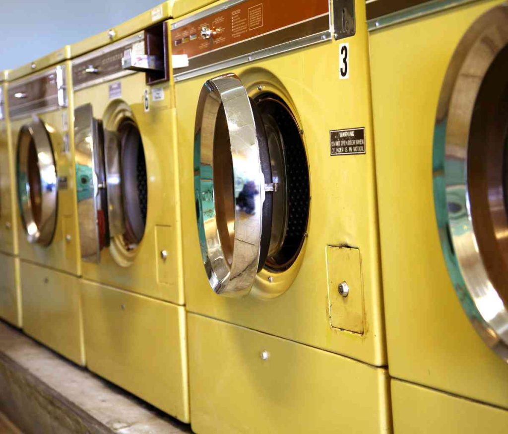 wet cleaning laundromat in denver colorado